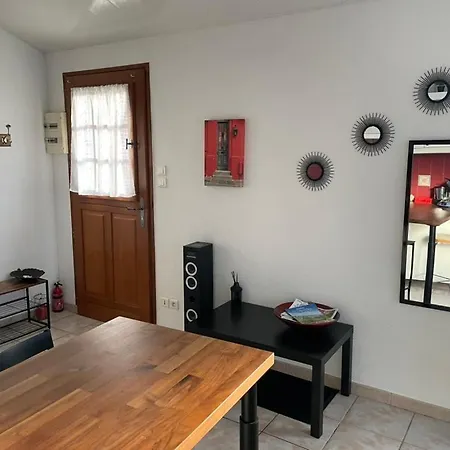 L'opaline-maisonnette 28m2 Grand Confort Avec Jardin-tout Inclus Holiday home Tully